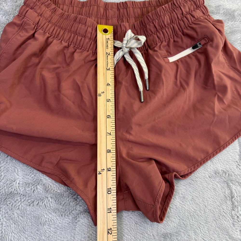 Vuori Running Short Lot of 2 Women Small Black Red Clementine Dash 2" Inseam Gym - Picture 5 of 16